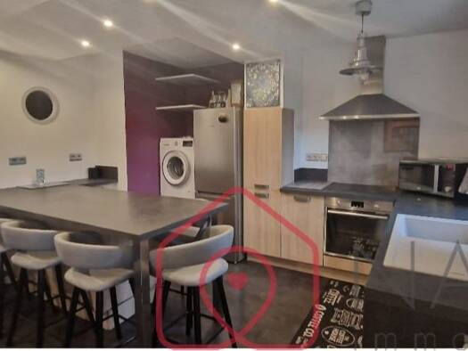 Appartement à vendre 168 000 € 3 pièces 2 chambres 54 m² RDC Montfavet Centre Avignon 84140
