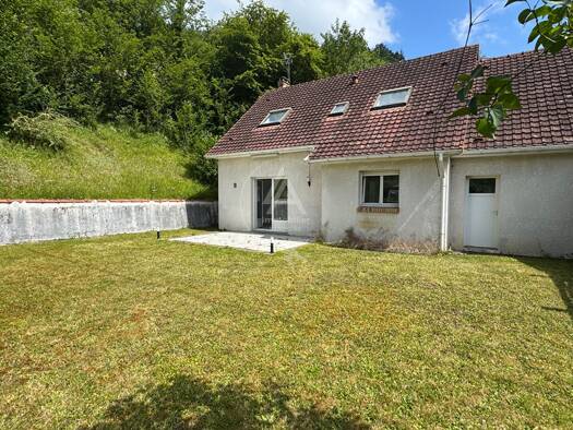 Maison à vendre 209 500 € 5 pièces 4 chambres 106 m² 467 m² de terrain Saint Paul Pont Audemer 27500
