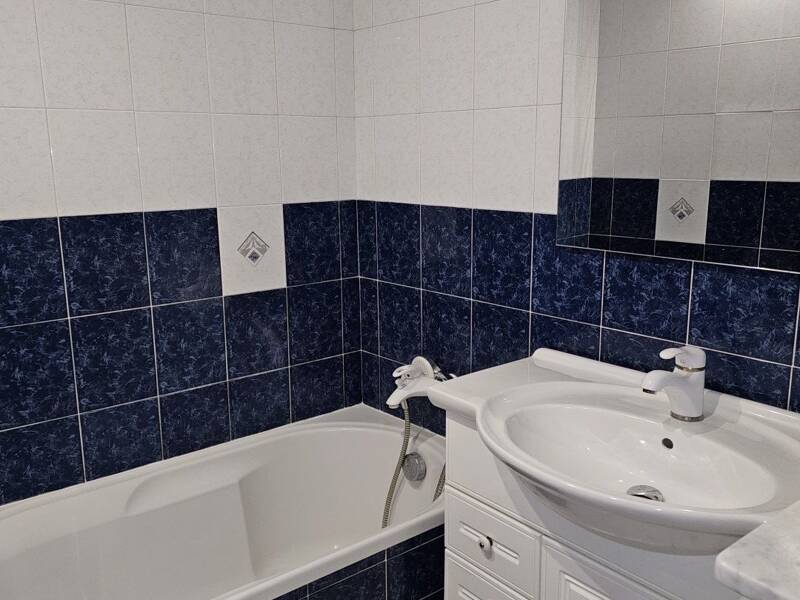 Maison à louer, 47m², LES LILAS