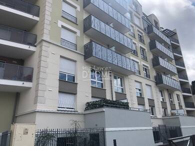 Appartement à louer 955 € 3 pièces 2 chambres 56 m² Étage 2/5 Centre Ville Juvisy-sur-Orge 91260