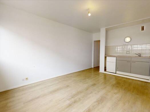 Appartement à louer 434 € 1 pièce 30,5 m² RDC dès le 15/06/2026 Centre - Chapelle des Buis Besançon 25000