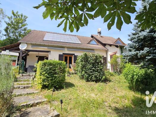 Maison de plain-pied à vendre 268 000 € 5 pièces 4 chambres 152 m² 850 m² de terrain La Ferté-sous-Jouarre 77260
