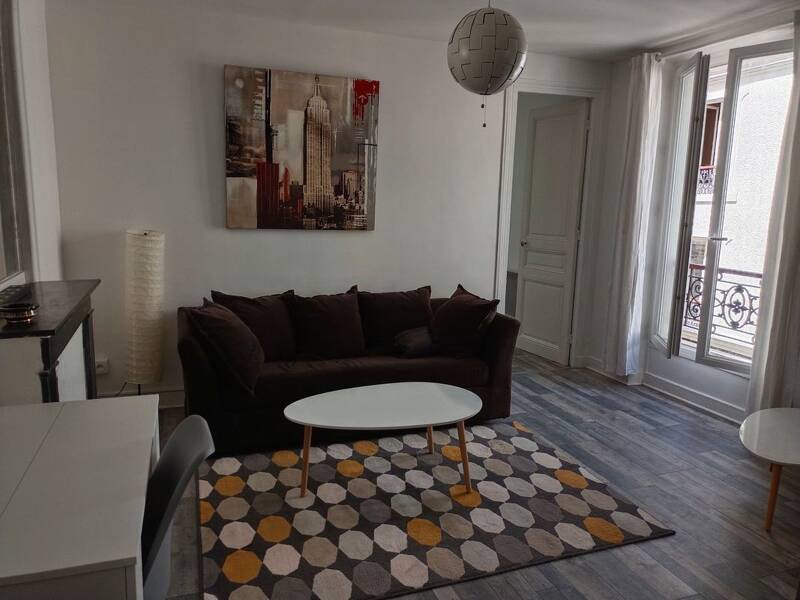 Maison à louer, 32m², PARIS 18E