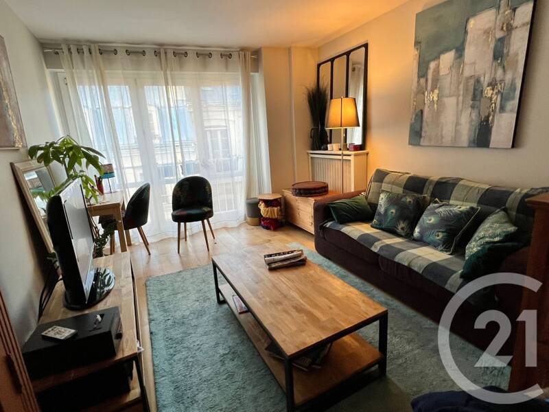 Maison à louer, 68m², PARIS 17E