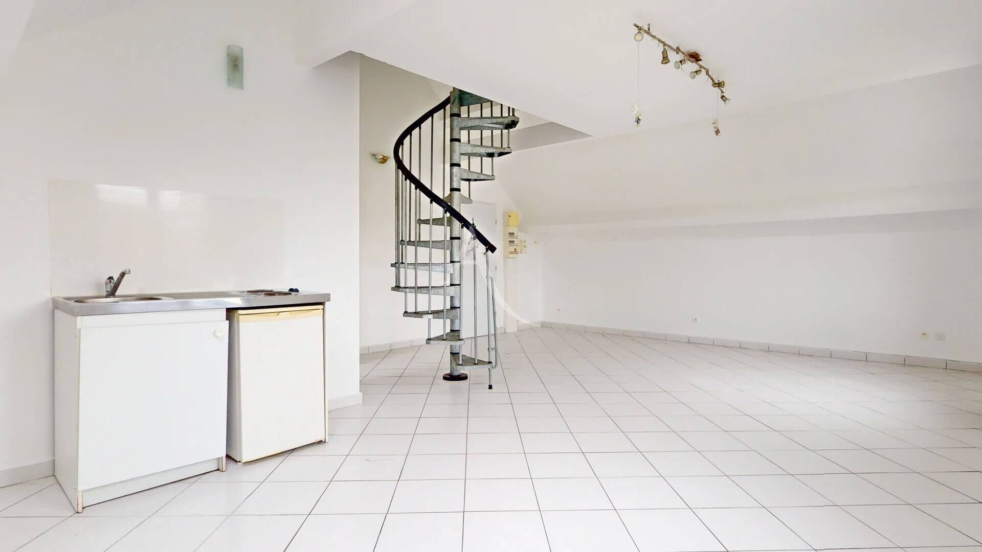 Maison à louer, 37m², CERGY