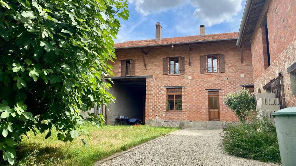 Maison à vendre 168 000 € 7 pièces 6 chambres 248 m² 730 m² de terrain Heiltz-le-Maurupt 51340