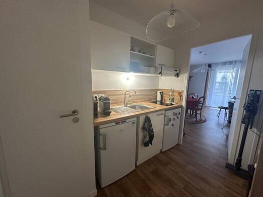 Appartement à vendre 115 000 € 1 pièce 34 m² Étage 2/3 Barnave-Saint Robert Saint-Égrève 38120