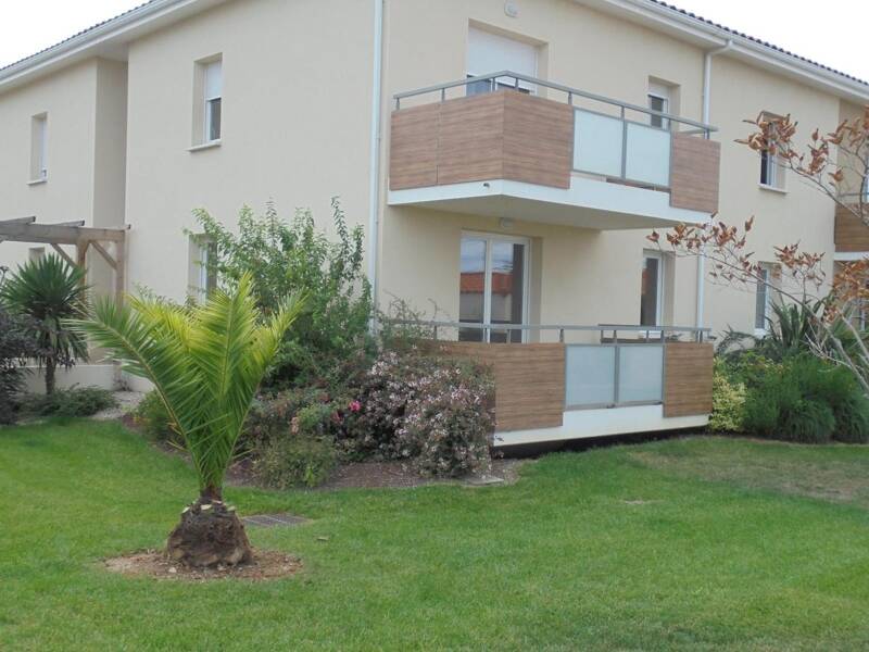 Maison à louer, 61m², SAINT LAURENT DE LA SALANQUE