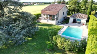 Villa à vendre 394 000 € 6 pièces 3 chambres 128 m² 1 978 m² de terrain Chabeuil 26120