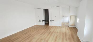 Appartement à vendre 91 500 € 1 pièce 31 m² Vieil Angoulême-Centre Ville Angouleme 16000