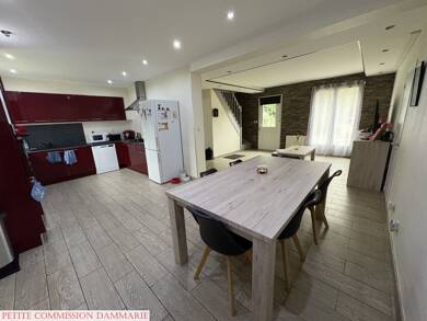 Maison à vendre 244 400 € 8 pièces 5 chambres 177 m² 1 274 m² de terrain Prasville 28150