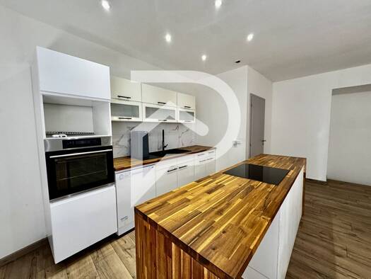 Appartement à vendre 149 000 € 4 pièces 3 chambres 95 m² RDC Lotissement Balzac-Hoff Floreal Sarrebourg 57400