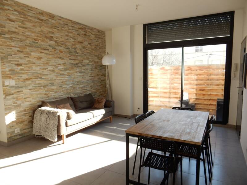 Maison à louer, 60m², MARSEILLE 13E