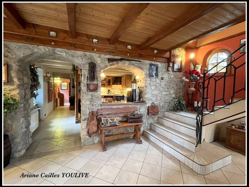 Maison à vendre, 194m², CORNIER