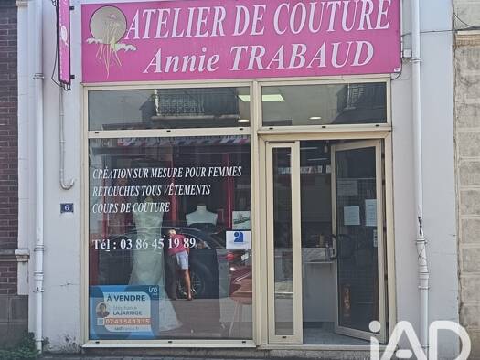 Local commercial à vendre 75 000 € 64 m² de surface de vente Toucy 89130