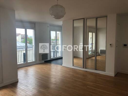 Appartement à louer 1 474 € 2 pièces 1 chambre 50 m² Étage 4/6 Centre Ville Charenton-le-Pont 94220