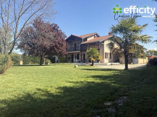 Maison à vendre 305 000 € 5 pièces 4 chambres 147 m² 1 348 m² de terrain Montrond-les-Bains 42210