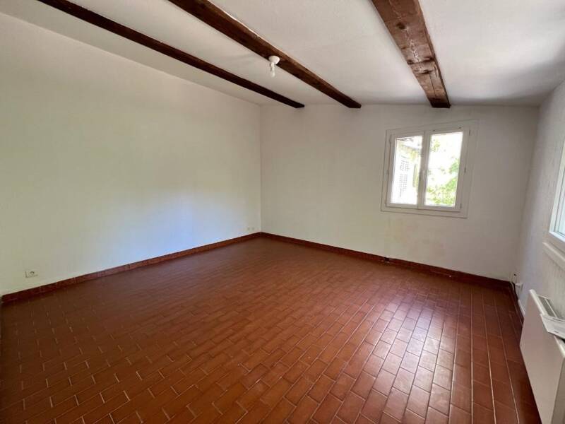 Maison à louer, 62m², MARSEILLE 8E