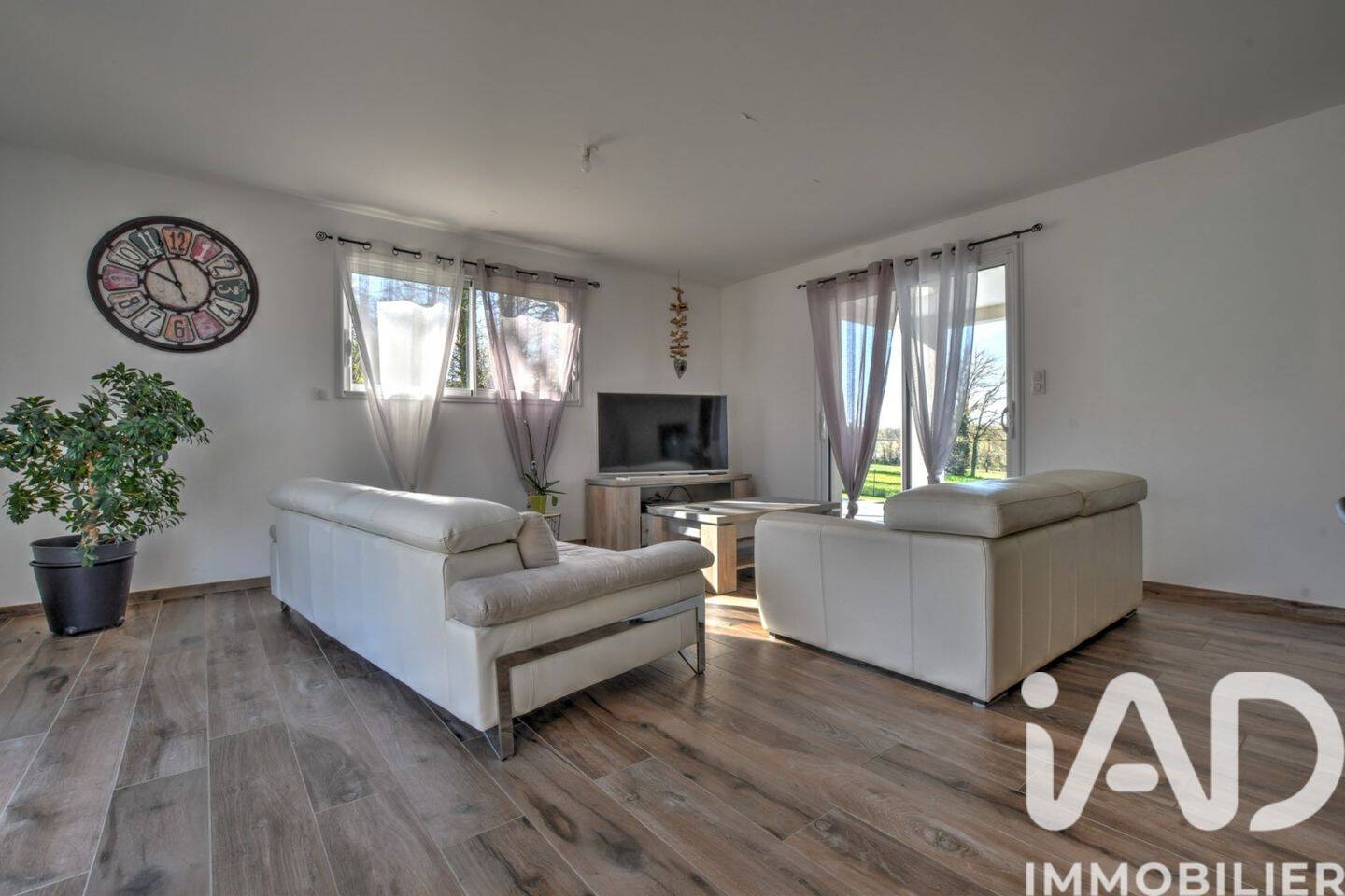 Maison à vendre, 137m², SAINT LEONARD DE NOBLAT