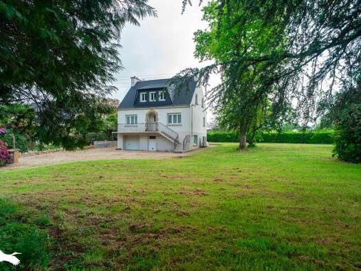 Maison à vendre 283 392 € 5 pièces 3 chambres 120 m² 3 552 m² de terrain Sud Rosporden 29140
