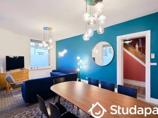 Appartement à louer 550 € 1 pièce 2 chambres 10 m² 2 étages Canteleu-Ampere Lambersart 59130