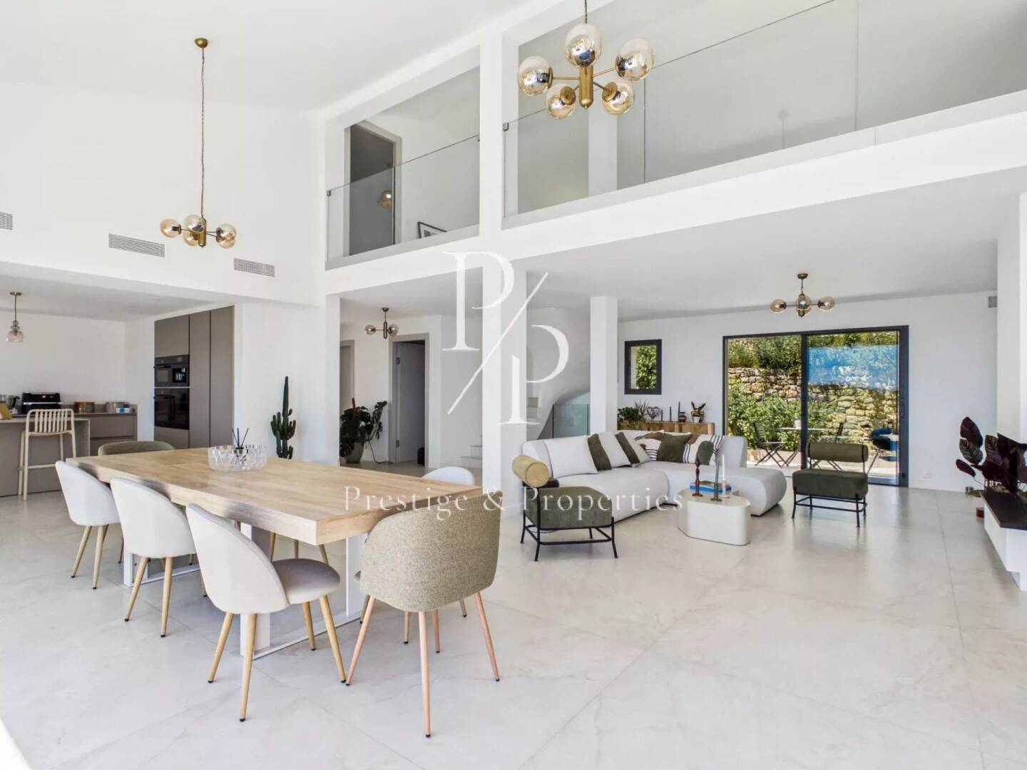 Maison à vendre, 375m², CANNES
