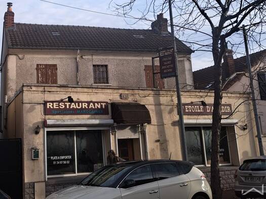 Local commercial à louer 1 900 € 140 m² de surface de vente Centre-Entre Deux Gares Mantes-la-Ville 78711