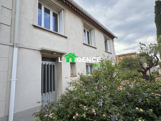 Maison à vendre 640 000 € 6 pièces 4 chambres 130 m² 450 m² de terrain Centre Saint-Mitre-les-Remparts 13920