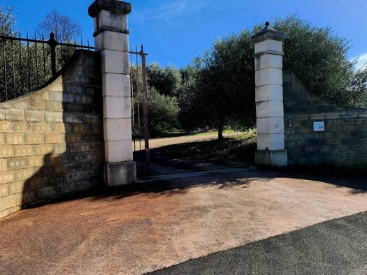 Villa à vendre 467 000 € 7 pièces 4 chambres 239 m² 3 970 m² de terrain Saint-Maurice-de-Cazevieille 30360