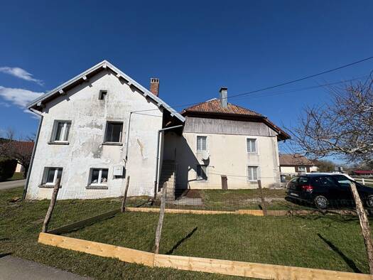 Maison à vendre 136 960 € 7 pièces 5 chambres 166 m² 1 004 m² de terrain Bretonvillers 25380