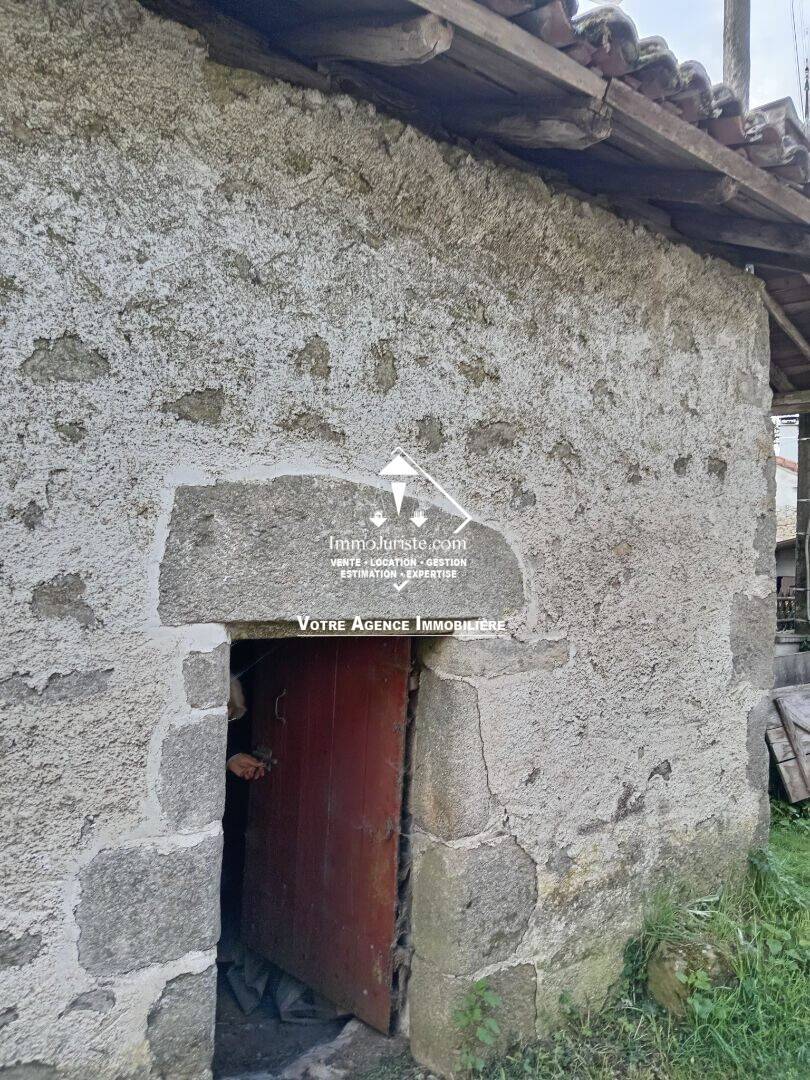 Maison à vendre, 97m², LA CHAPELLE MONTBRANDEIX