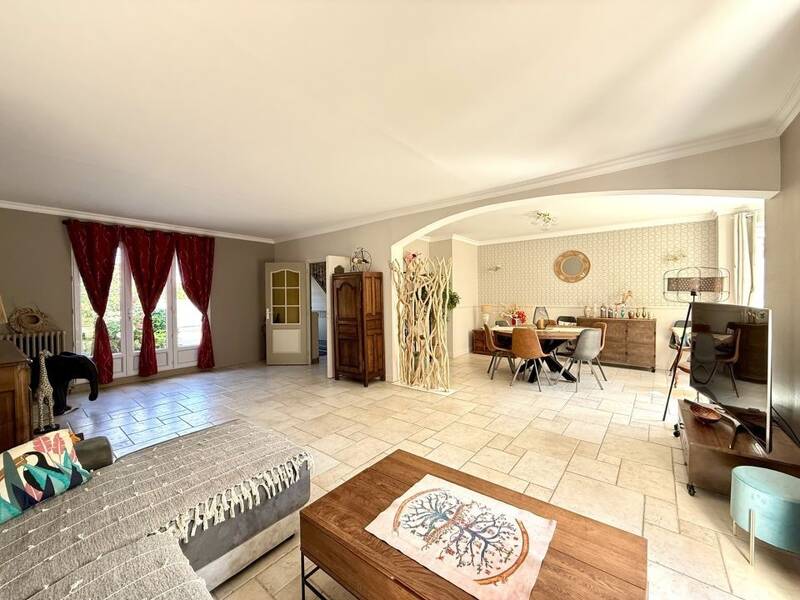 Maison à vendre, 184m², LONGUEVILLE