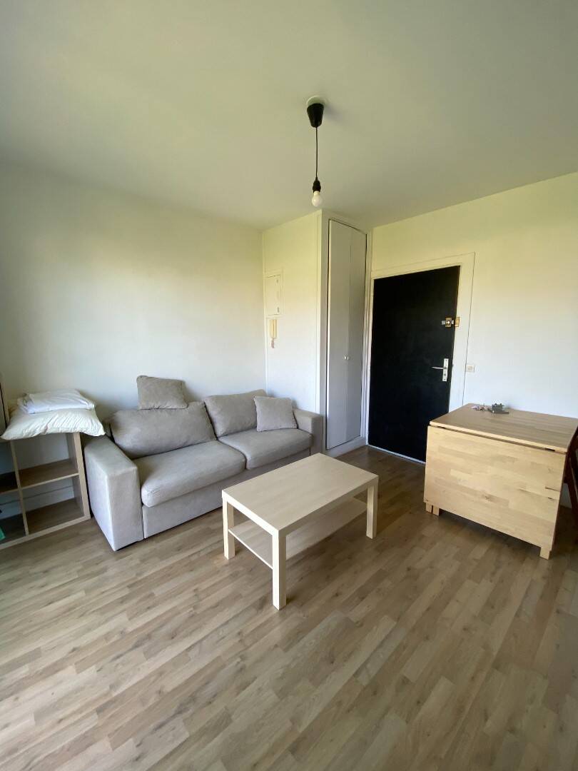 Maison à louer, 19m², VERSAILLES
