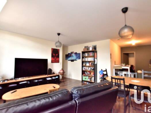 Appartement à vendre 145 000 € 3 pièces 2 chambres 74 m² Étage 1/3 Centre Ville Pont-à-Mousson 54700