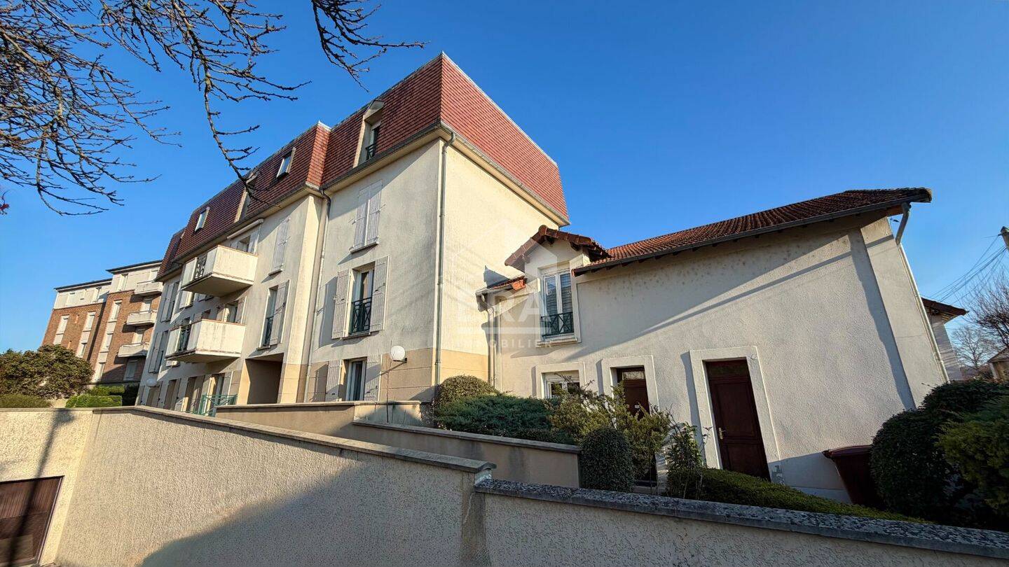 Maison à vendre, 45m², CORBEIL ESSONNES