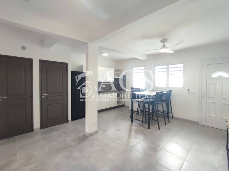 Maison à louer, 46m², RIVIERE SALEE