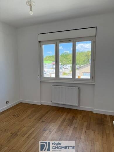 Maison à louer 1 498 € 4 pièces 3 chambres 119 m² Mi Plaine-Manissieux-Village Saint-Priest 69800