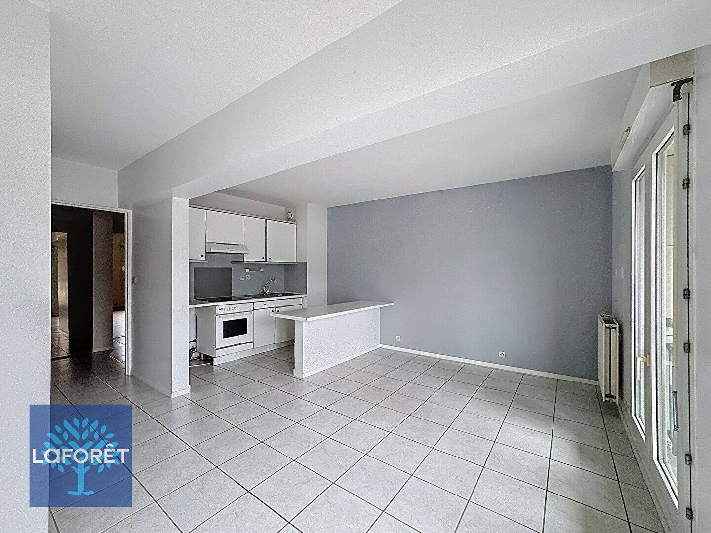 Maison à louer, 45m², COURCOURONNES
