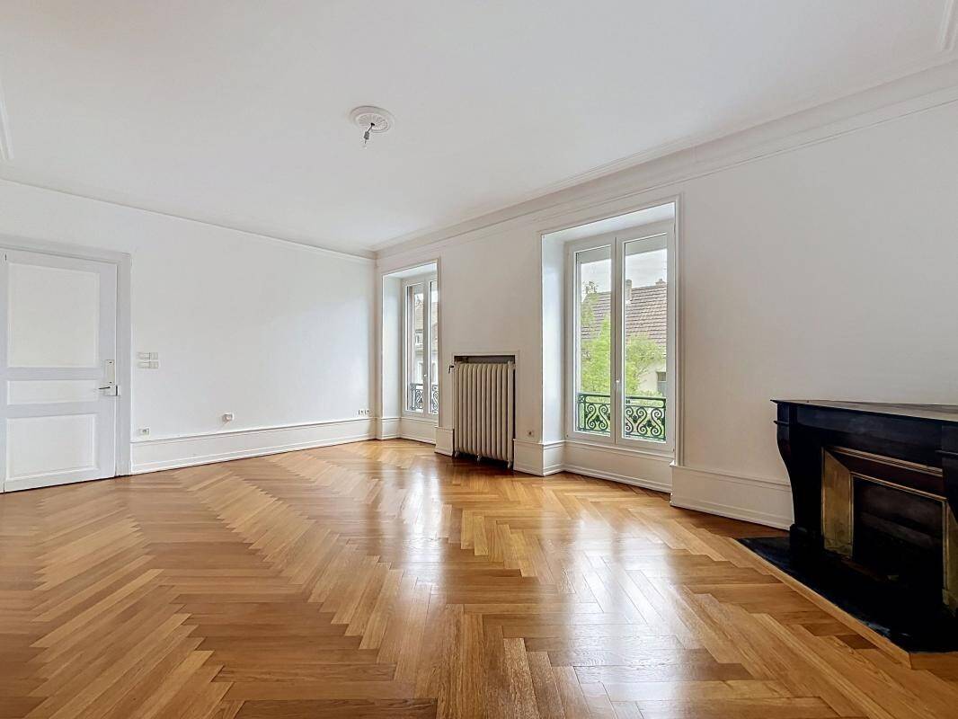 Maison à louer, 212m², MULHOUSE