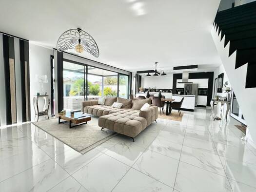 Maison à vendre 988 000 € 5 pièces 4 chambres 170 m² 364 m² de terrain Hippodrome-Lafon-Feline Le Bouscat 33110