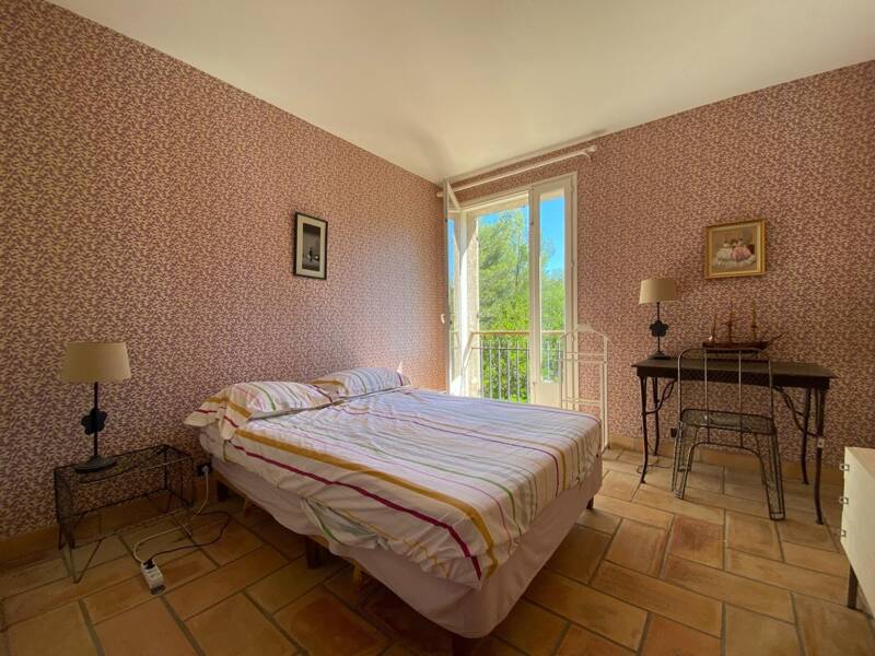 Maison à vendre, 162m², LE REVEST LES EAUX