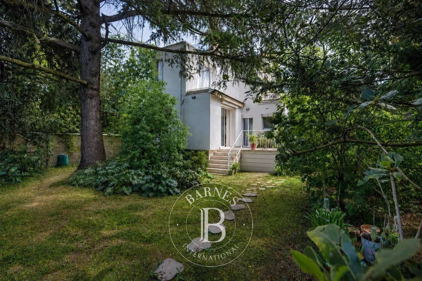 Maison à vendre, 150m², SAINT MAUR DES FOSSES