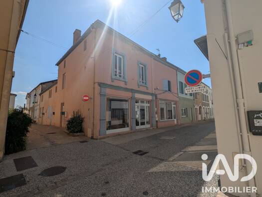 Immeuble à vendre 367 000 € 251 m² Montfort-en-Chalosse 40380