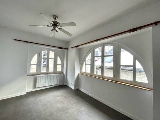 Appartement à louer 430 € 2 pièces 1 chambre 39 m² 2ème étage Couzergues Ussel 19200