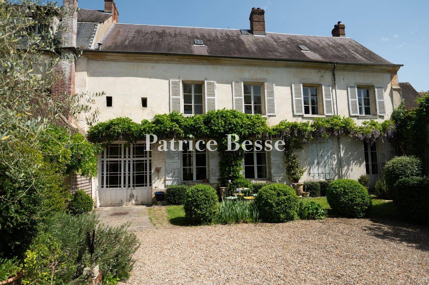 Maison à vendre, 600m², CHAUMONT EN VEXIN