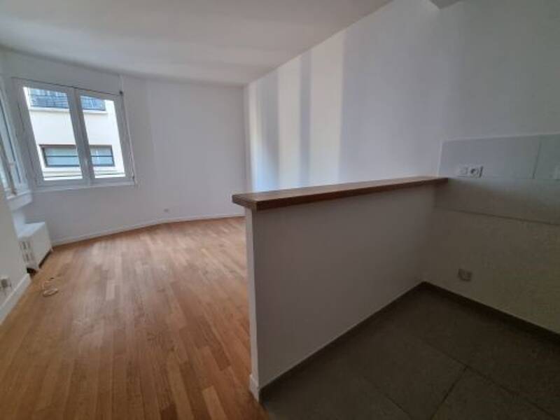 Maison à louer, 50m², PARIS 16E