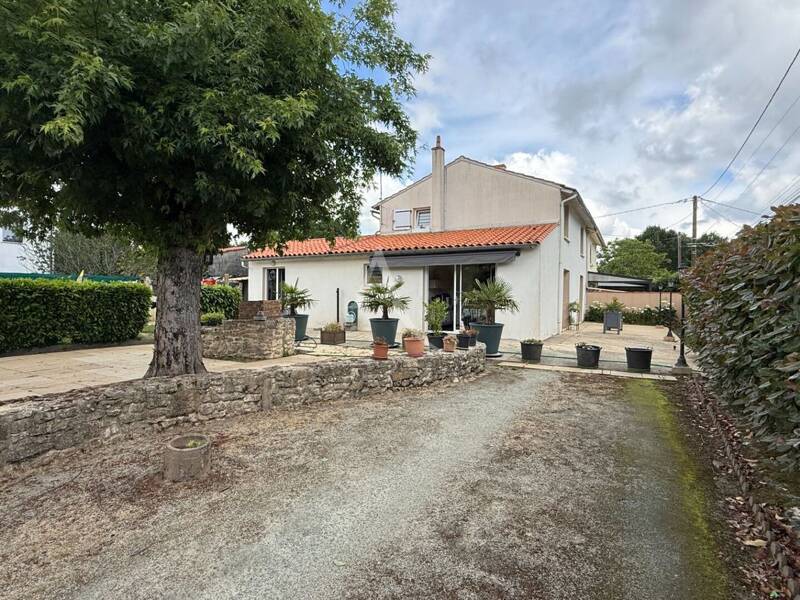 Maison à vendre, 117m², LA ROCHE SUR YON