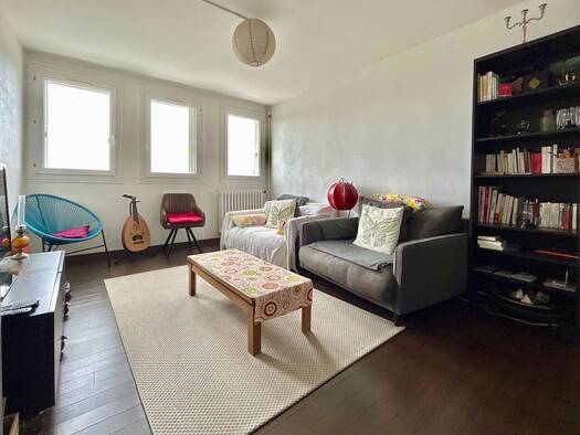 Appartement à vendre 98 600 € 4 pièces 4 chambres 71 m² Étage 4/4 Nord Muret 31600
