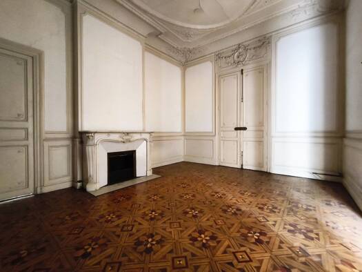 Appartement à vendre 199 000 € 3 pièces 2 chambres 80 m² Étage 1/4 Notre Dame du Mont Marseille 6ème arrondissement 13006