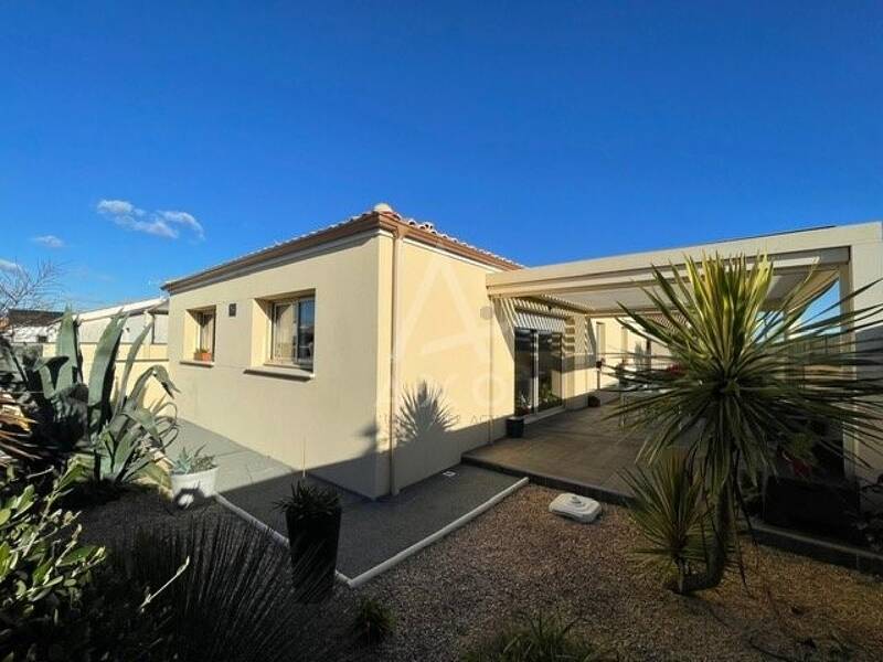 Maison à vendre, 111m², SAINT VINCENT SUR JARD